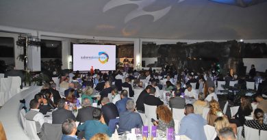 Comerenlanzarote.com Gala de los IX Premios Qué Bueno Canarias en el Monumento al Campesino
