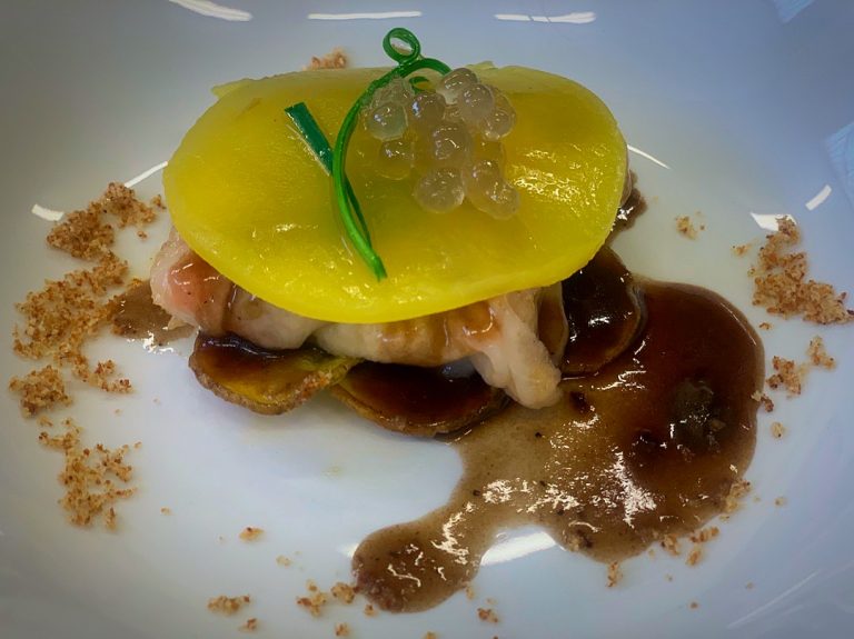 Pase del menú gastronómico del restaurante pedagógico Malvasía