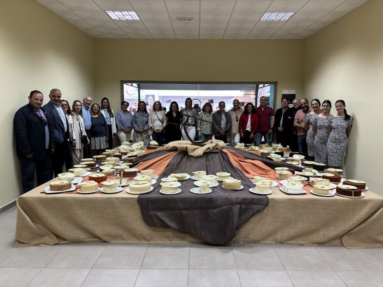 comerenlanzarote.com Catadores y personal de la organización de los Premios Tabefe 2024