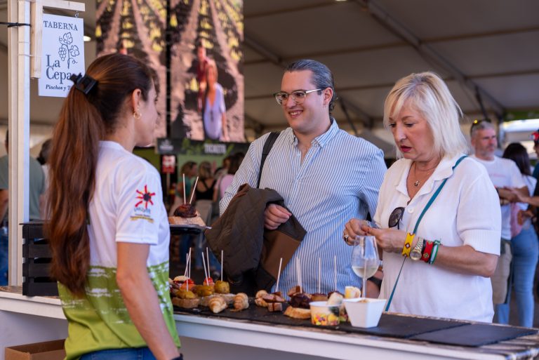 comerenlanzarote.com Festival del Vino en Uga