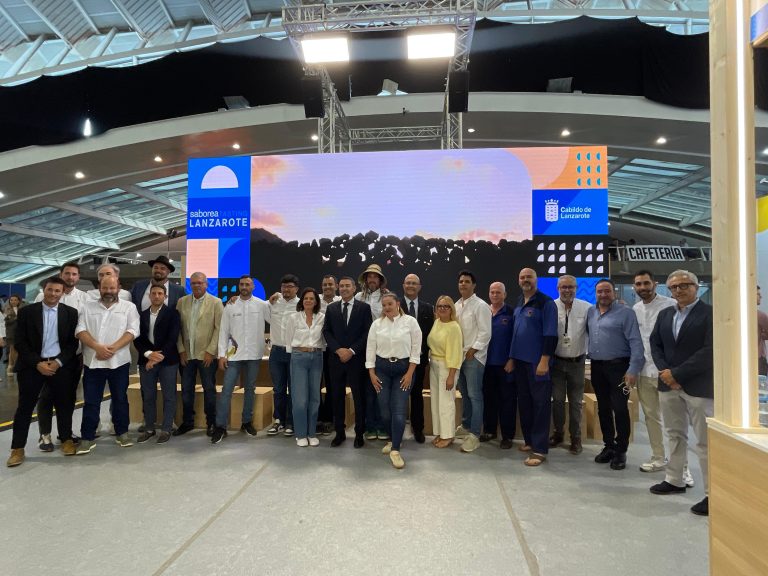 comerenlanzarote.com Foto de familia de SAborea Lanzarote en Gastrocanarias 2025