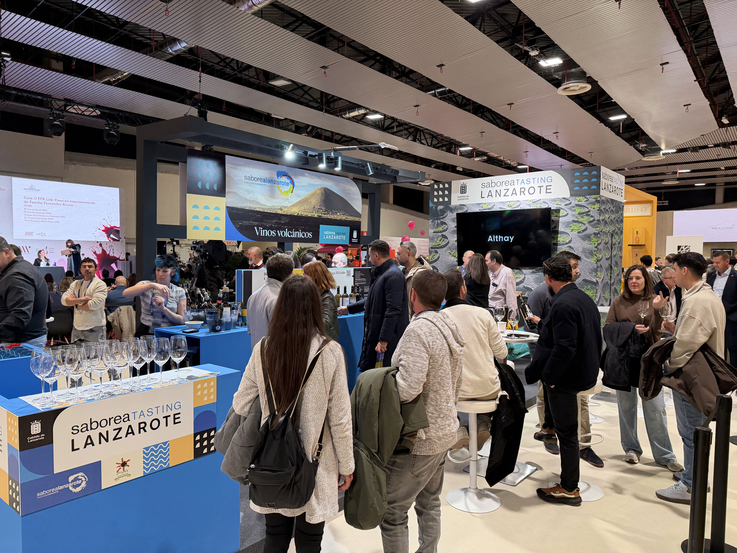 comerenlanzarote.com Túnel del vino de Lanzarote en Madrid Fusión 2026