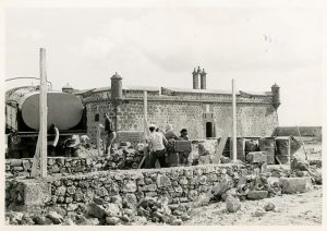 Comerenlanzarote.com Obras en el Castillo de San José1, Rafael Ángel Domínguez, 1976