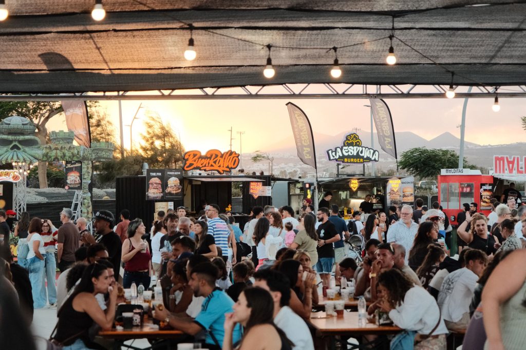 Comerenlanzarote.com Burger Fest en Playa Honda